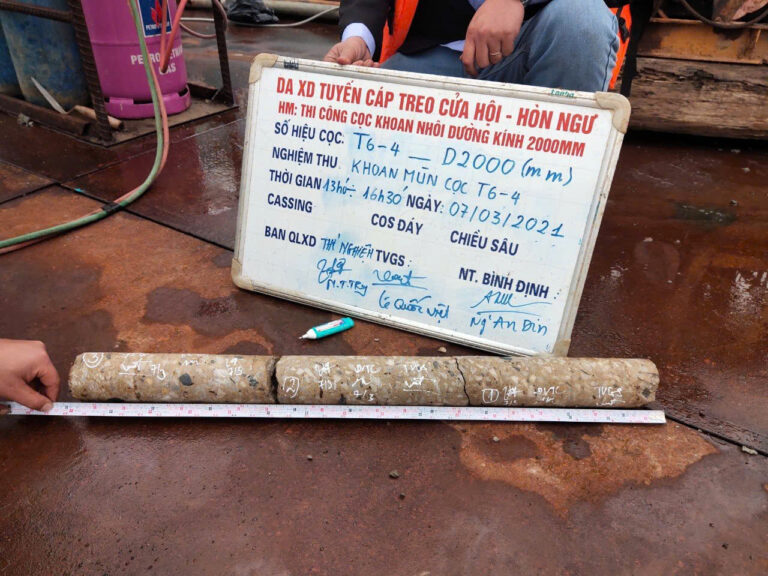 a2a51b3bd2315a6f032047