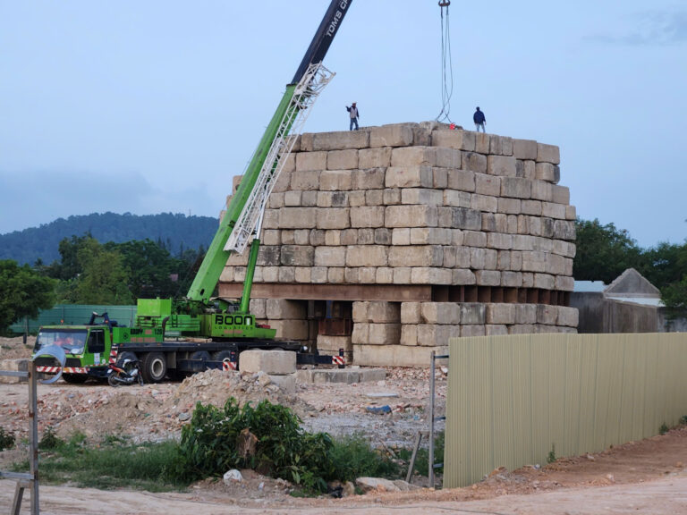 b7b8f0f68afc02a25bed55